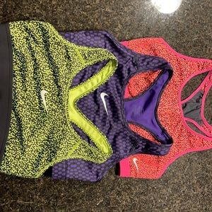 3 Nike Medium Sports Bras